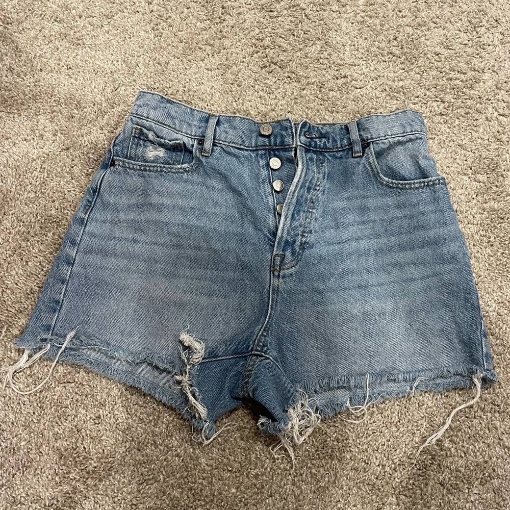 PacSun Distressed Highrise Icon Short